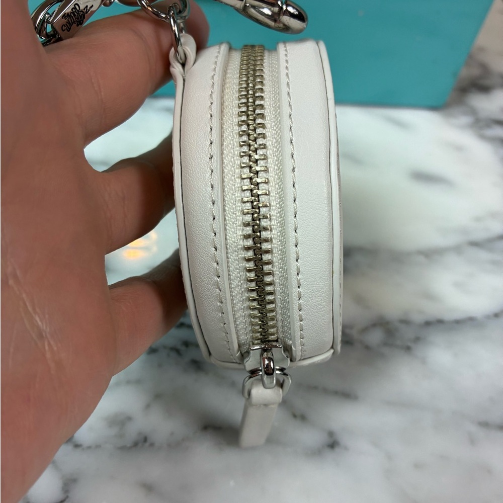 Marc Jacobs Wizard of Oz Round Coin Pouch Bag Charm Glinda Good Witch NWT - Picture 3 of 8